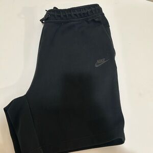 Nike Mens Black Shorts